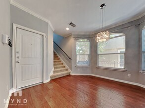 9613 Solana Vista Loop in Austin, TX - Building Photo - Building Photo