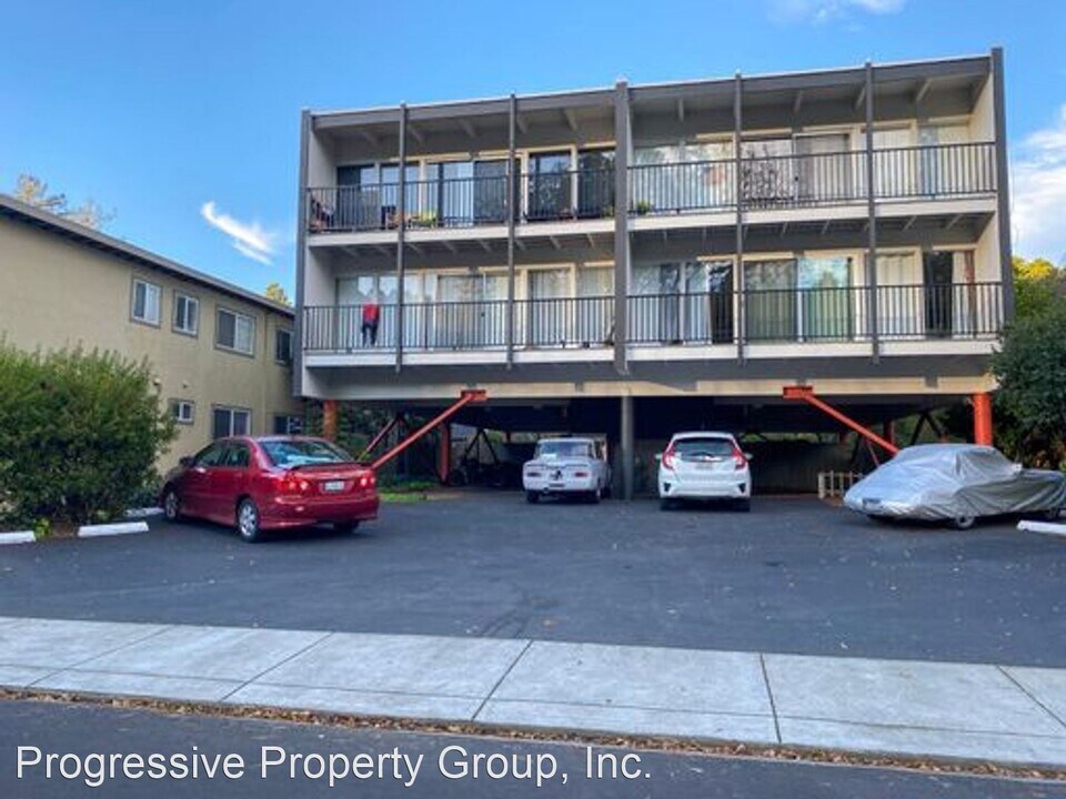 360 Jean St in Mill Valley, CA - Building Photo