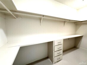 19 Sabercat Ave in Edinburg, TX - Building Photo - Building Photo