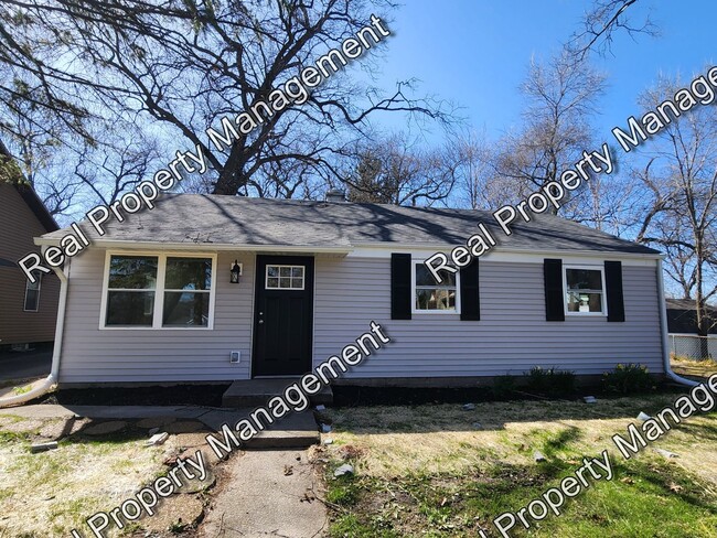 property at 2830 Grand Blvd