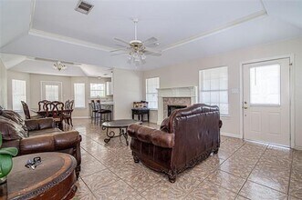 409 Kevin Miller Rd in Kennedale, TX - Building Photo - Building Photo