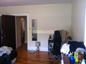 180 Pleasant St, Unit 349-B1-11 in Malden, MA - Building Photo - Building Photo