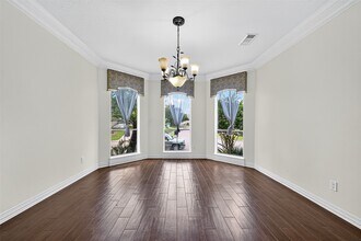 1803 Cottage Landing Ln in Houston, TX - Foto de edificio - Building Photo