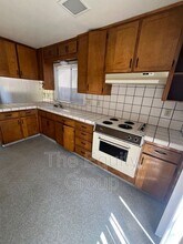 4605 W Cypress Ave in Visalia, CA - Building Photo - Building Photo
