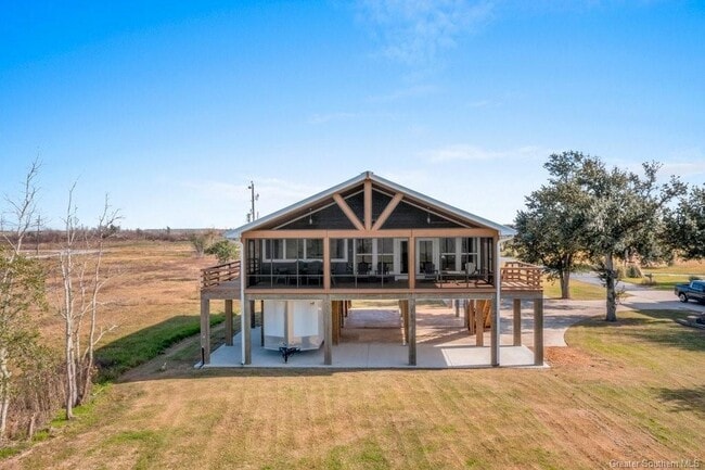 property at 3616 Manning Rd