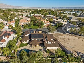 3969 Royal Viking Way in Las Vegas, NV - Building Photo - Building Photo