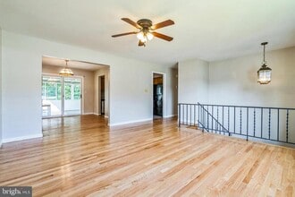 1365 Rosanna Dr in Odenton, MD - Building Photo - Building Photo