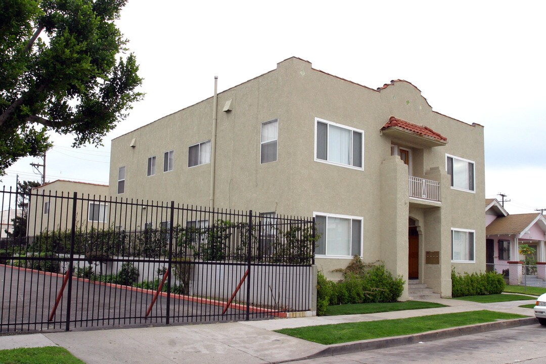 1410 Lemon Ave in Long Beach, CA - Building Photo