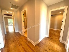 800 College Hill Rd in Oxford, MS - Building Photo - Building Photo