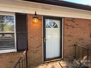 201 Allison Dr in Matthews, NC - Building Photo - Building Photo