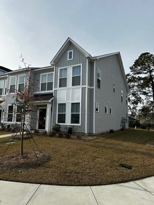 153 Omalley Dr in Summerville, SC - Building Photo