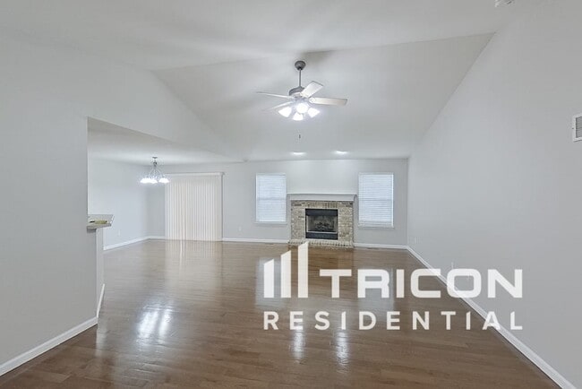 310 Woodson Trail Dr in Wentzville, MO - Building Photo - Building Photo