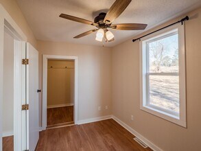 1620 14th Ave SE in Cedar Rapids, IA - Building Photo - Building Photo