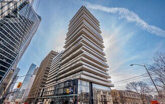 57 St Joseph St in Toronto, ON - Building Photo