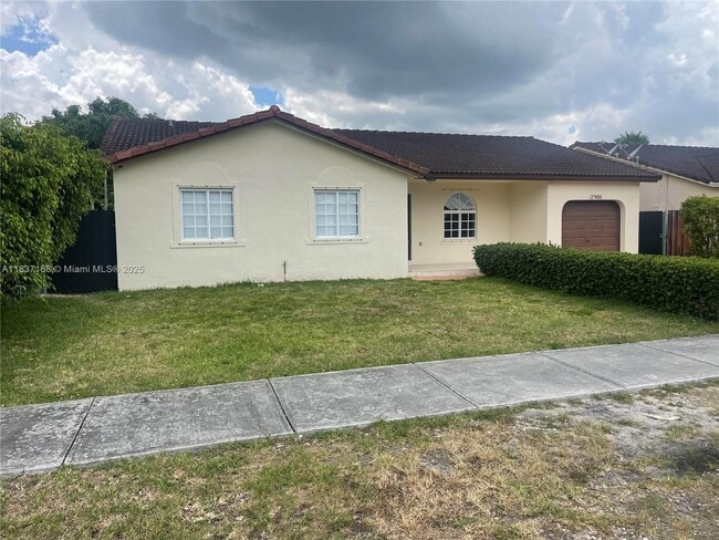 17900 SW 154th Ct in Miami, FL - Building Photo - Building Photo