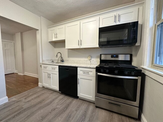 6607 Ridgeville St in Pittsburgh, PA - Building Photo - Building Photo