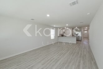 14231 War Admiral Ave in Denham Springs, LA - Building Photo - Building Photo