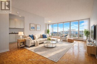 470 Sentinel Rd in Toronto, ON - Building Photo