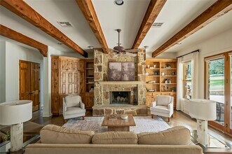 571 Polo Club Dr in Austin, TX - Building Photo - Building Photo