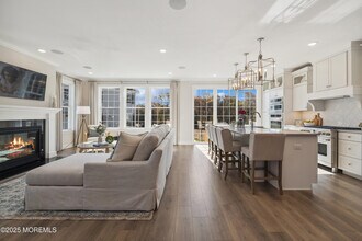 4061 Heron Dr in Wall Township, NJ - Building Photo - Building Photo