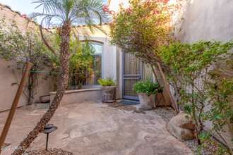 10602 E Blanche Dr in Scottsdale, AZ - Building Photo - Building Photo