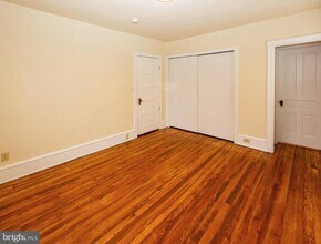 427 E Main St in Collegeville, PA - Building Photo - Building Photo