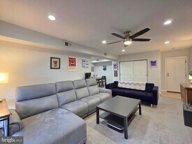 2700 Dartmouth Rd in Alexandria, VA - Building Photo