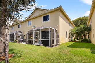 2361 Pasadena Way in Weston, FL - Building Photo - Building Photo