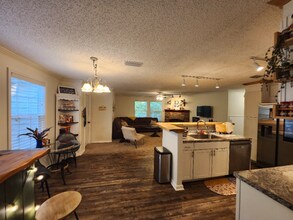 914 Hibernia Forest Dr in Fleming Island, FL - Building Photo - Building Photo