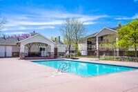 1512 S 175 E St photo'