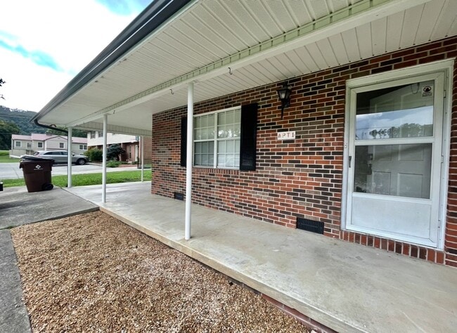 6909 Wright Rd in Knoxville, TN - Building Photo - Building Photo