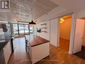 630-630 Queen St E in Toronto, ON - Building Photo - Building Photo