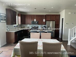 15222 Drumbeat Ln in Bluffdale, UT - Building Photo - Building Photo