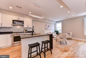 158 Todd Pl NE in Washington, DC - Building Photo - Building Photo