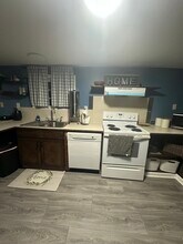 616 Peak Branch Rd in Snow Hill, NC - Building Photo - Building Photo