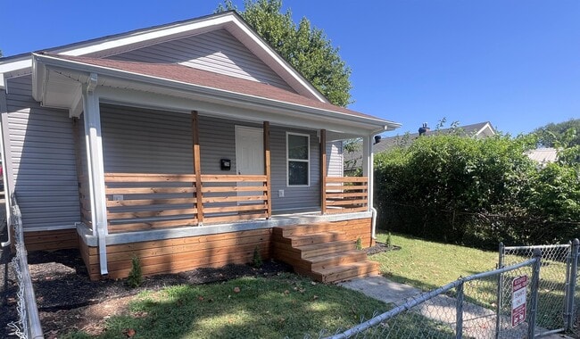 208 Glass Ave in Frankfort, KY - Building Photo - Building Photo