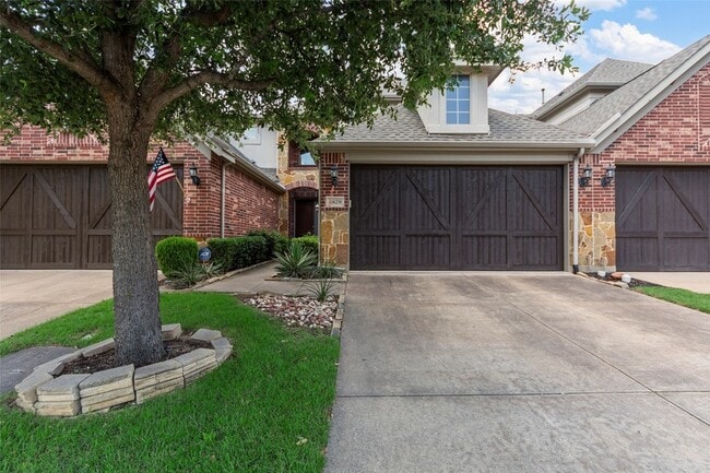 property at 4829 Bayview Dr