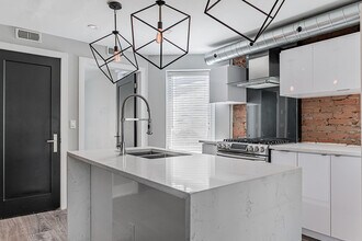 669 Euclid Ave in Toronto, ON - Building Photo - Building Photo