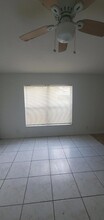 7344 NW 75th St, Unit 205 in Tamarac, FL - Foto de edificio - Building Photo