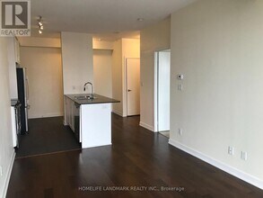 4065 Brickstone Mews in Mississauga, ON - Building Photo - Building Photo