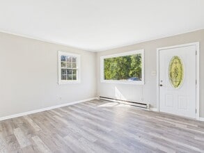 11001 Reedy Branch Rd in Chesterfield, VA - Building Photo - Building Photo