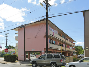 94-204 Kahuamoku St in Waipahu, HI - Building Photo - Building Photo