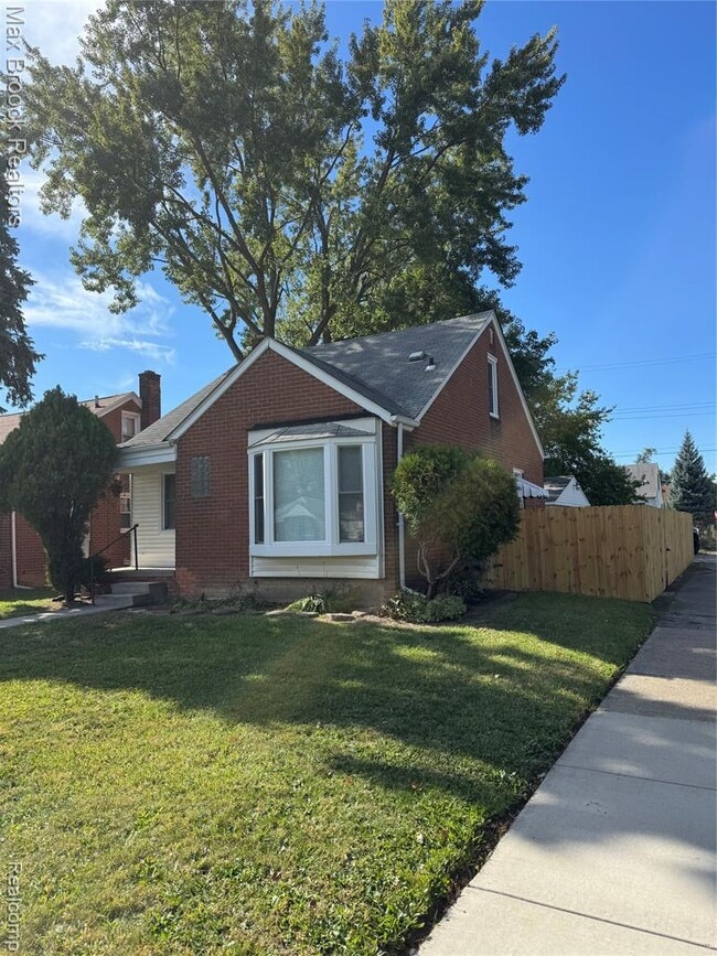 6267 Piedmont St in Detroit, MI - Building Photo - Building Photo