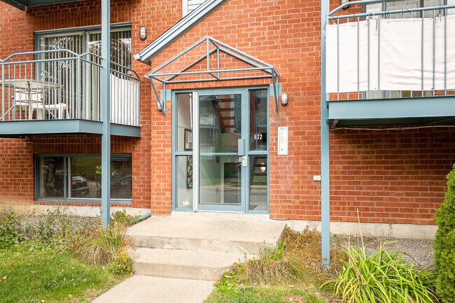 672 36E Av in Montréal, QC - Building Photo - Building Photo