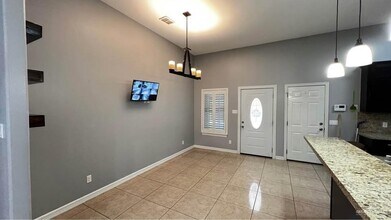 1306 Rockport St in Alton, TX - Building Photo - Building Photo
