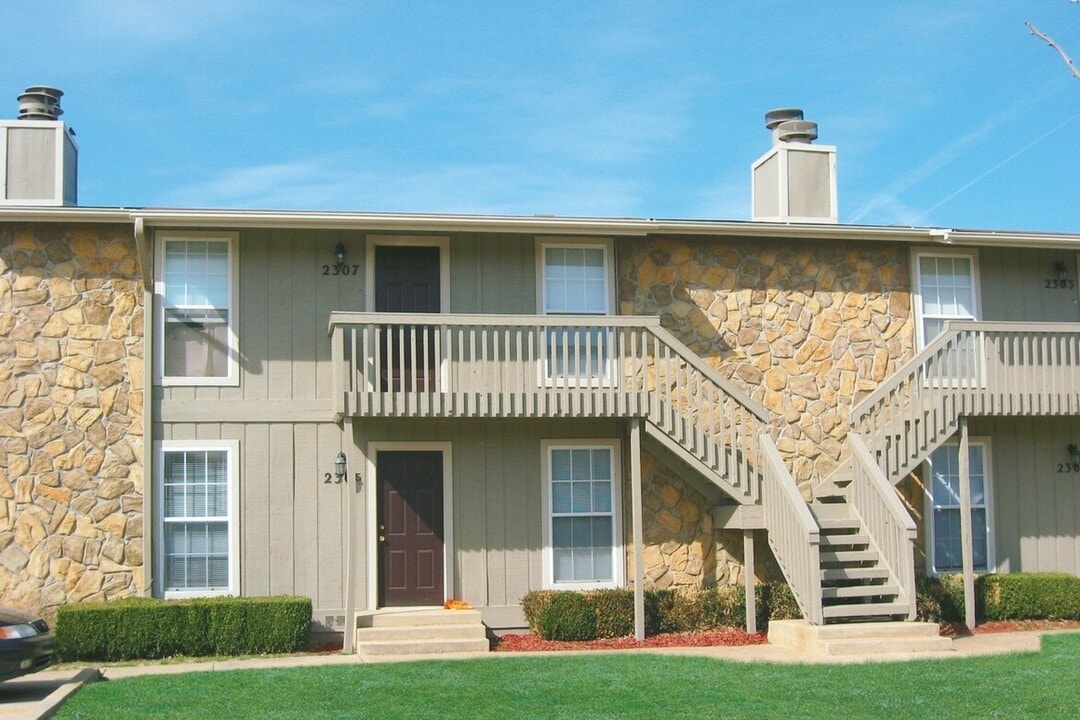 Beaumont Crossing in Norman, OK - Building Photo