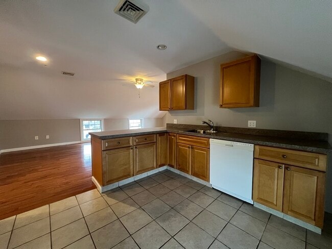 property at 21 Pear St