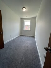 4049 Spruce St in Philadelphia, PA - Building Photo - Building Photo