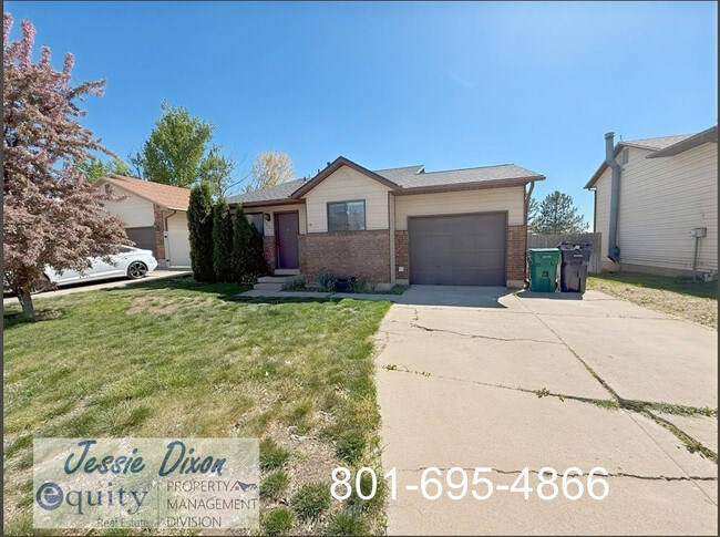 1063 W 2450 N in Layton, UT - Building Photo - Building Photo