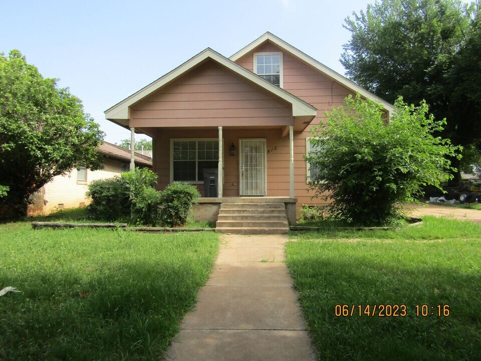 413 NW Euclid Ave in Lawton, OK - Building Photo